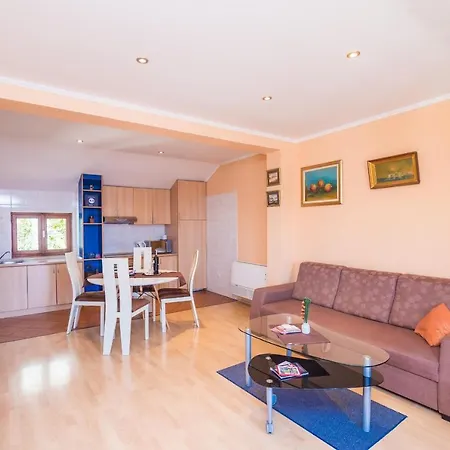 Kristic - One Bedroom With Balcony And Sea View * Dubrovnik